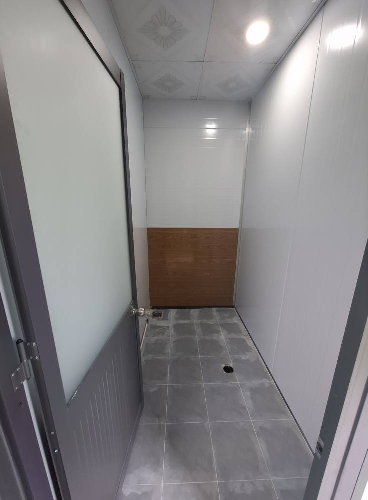 Nhà container