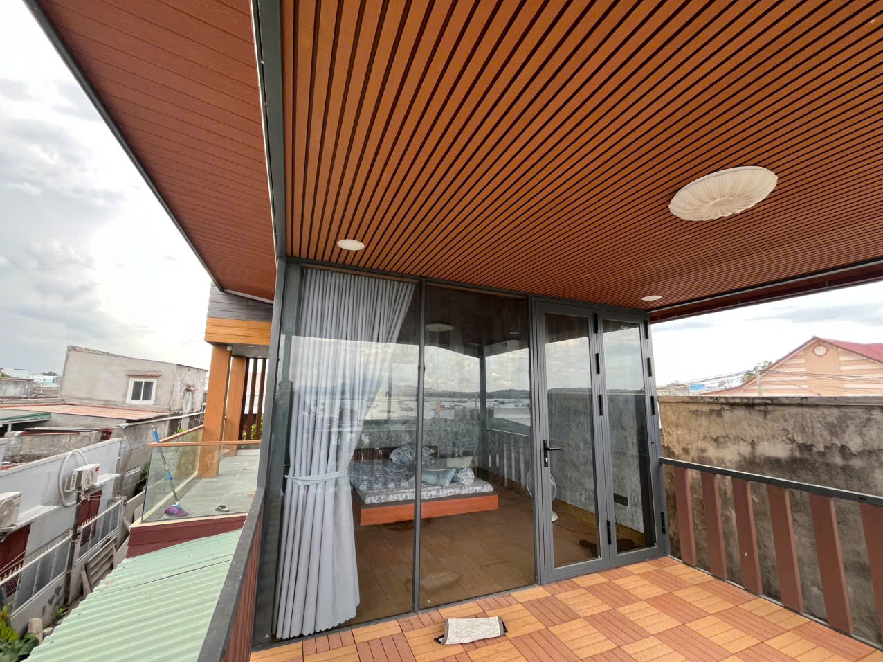 Nhà Vie-Home 5x15m